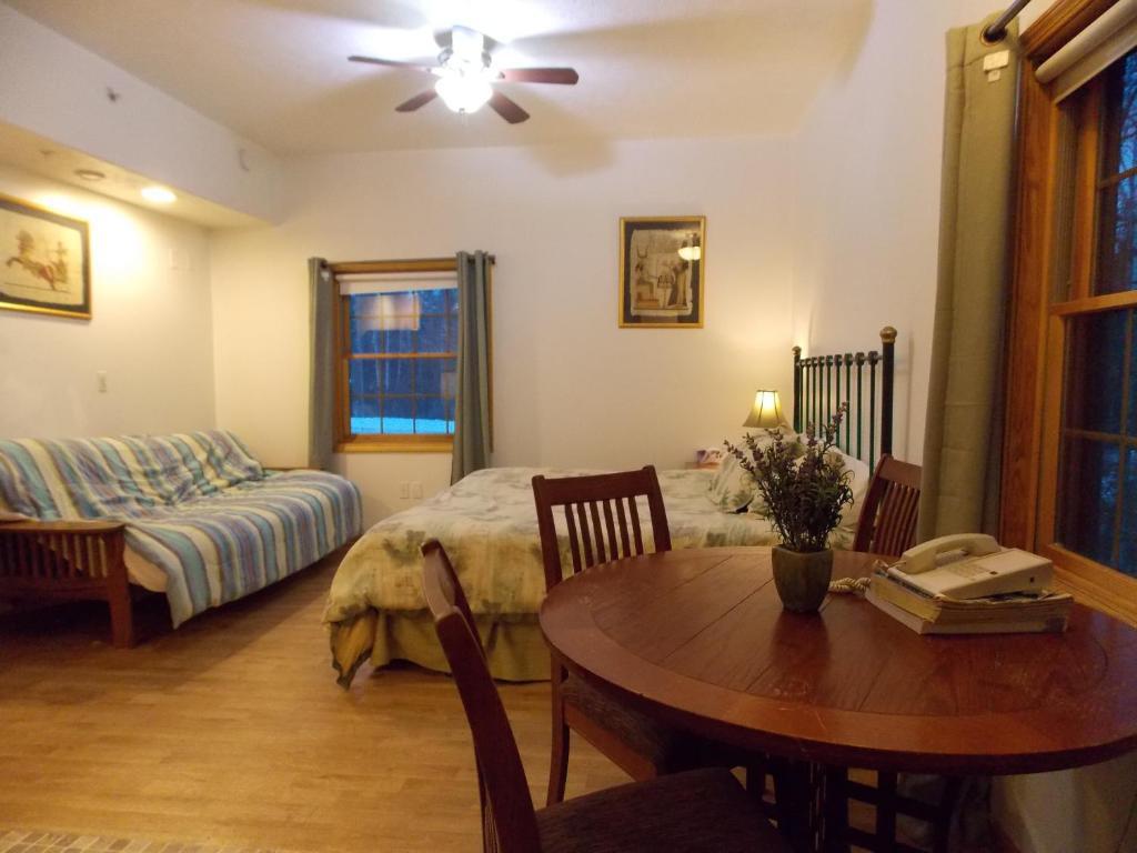 Abbey Archway Inn Fairbanks Buitenkant foto